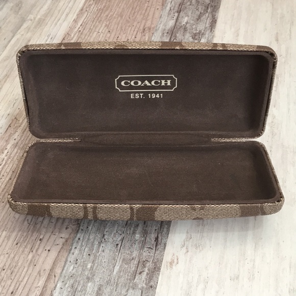 Coach Accessories - ✨Coach Glasses Case✨
